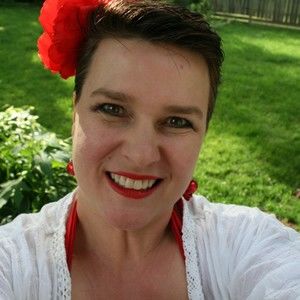 Meet your Posher, Angela